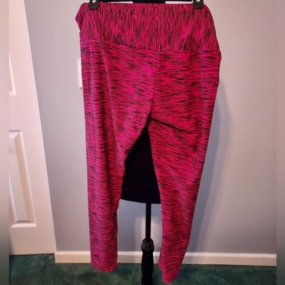 No Boundaries XXXL(21) Pink/Black V-Front Cross Over Leggings - Picture 5 of 8